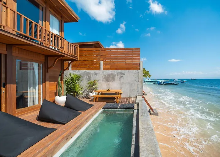 Django Nusa Lembongan